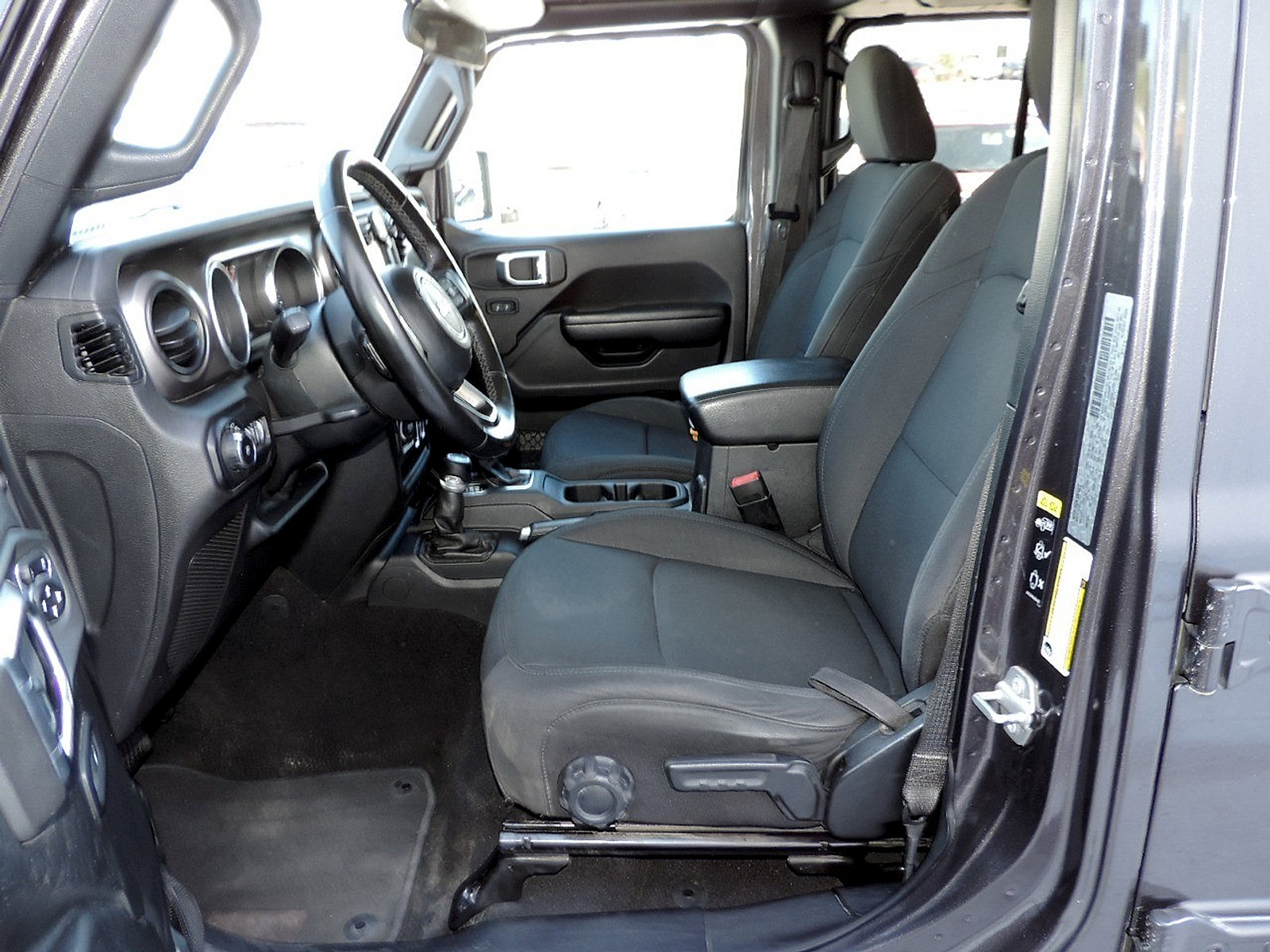 Used 2020 Jeep Wrangler Unlimited Sport S AWD/4WD image 15