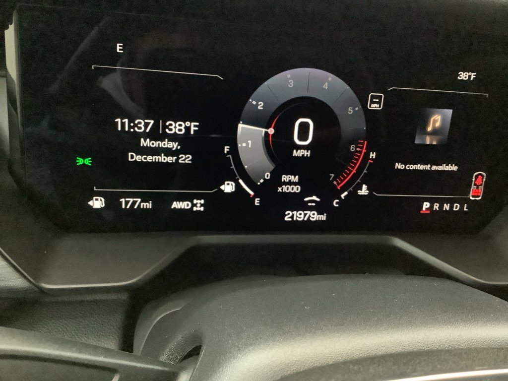 Used 2025 GMC Acadia Elevation image 20