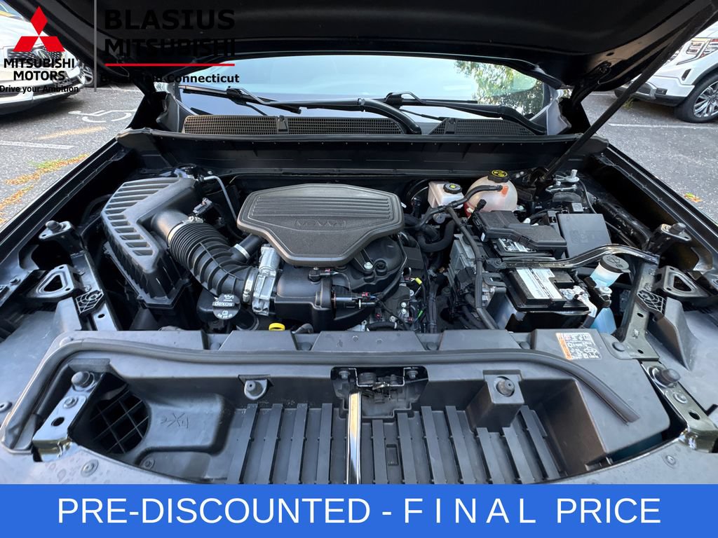 Used 2023 GMC Acadia Denali w/ Black Diamond Edition AWD/4WD image 63