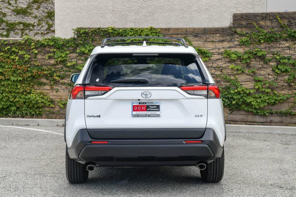 Certified 2025 Toyota RAV4 XLE w/ Convenience Package FWD image 7