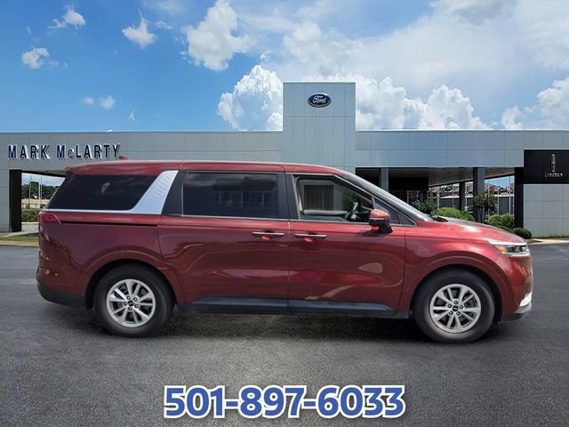 Used 2024 Kia Carnival LX FWD image 6