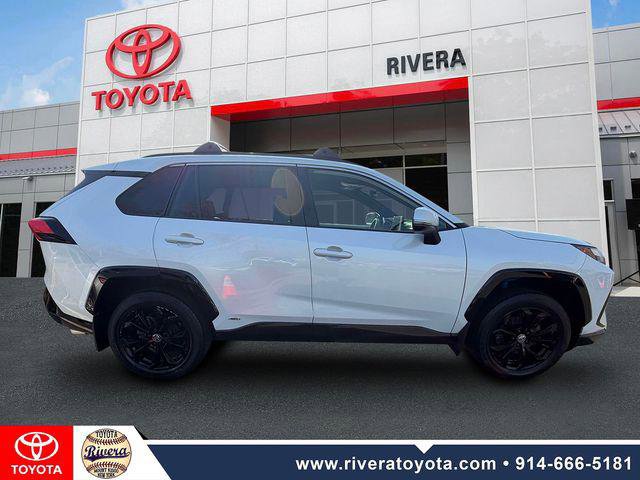 Certified 2023 Toyota RAV4 SE w/ Convenience Package AWD/4WD image 4