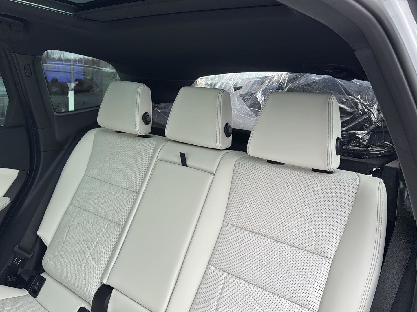 New 2026 BMW X1 xDrive28i w/ Technology Package image 26