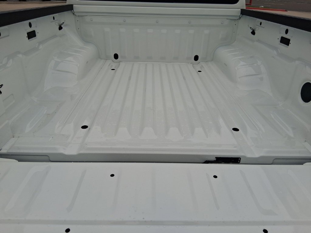 New 2026 Nissan Frontier S image 7