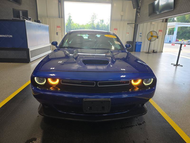 Used 2021 Dodge Challenger R/T RWD image 2