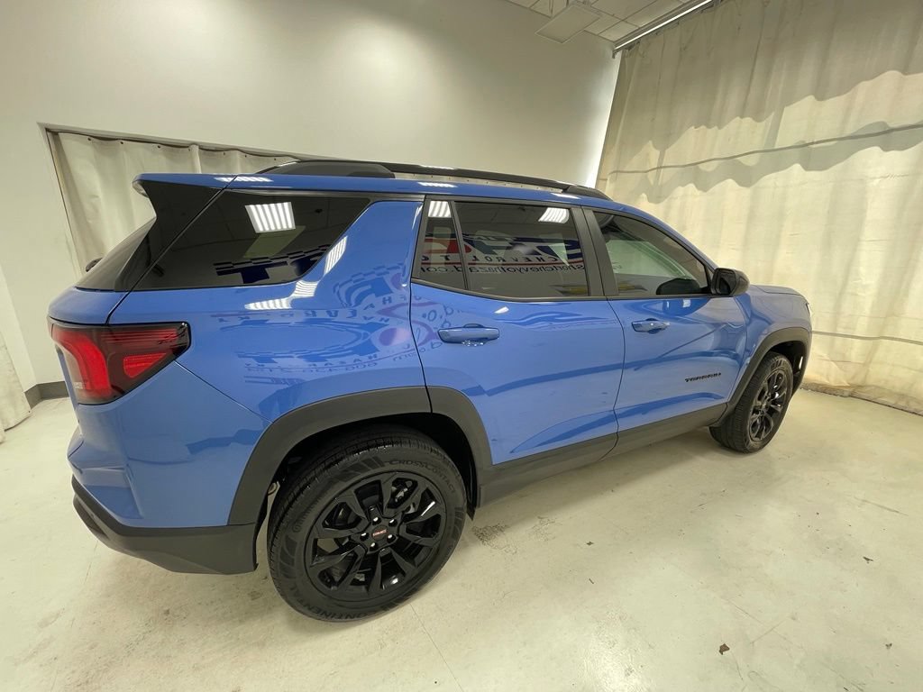 Used 2026 GMC Terrain Elevation w/ Black Edition AWD/4WD image 4