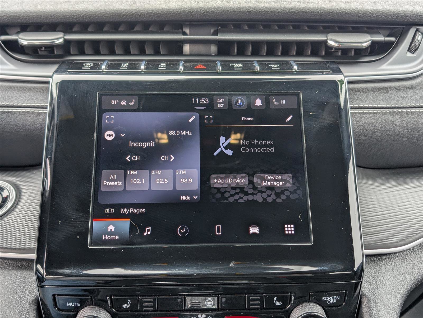 Used 2023 Jeep Grand Cherokee Altitude image 26