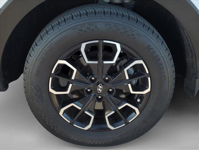 Used 2022 Hyundai Santa Cruz SEL Premium video 4