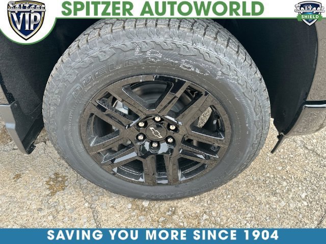 New 2026 Chevrolet Silverado 1500 Custom w/ Turbomax Blackout Package AWD/4WD image 48