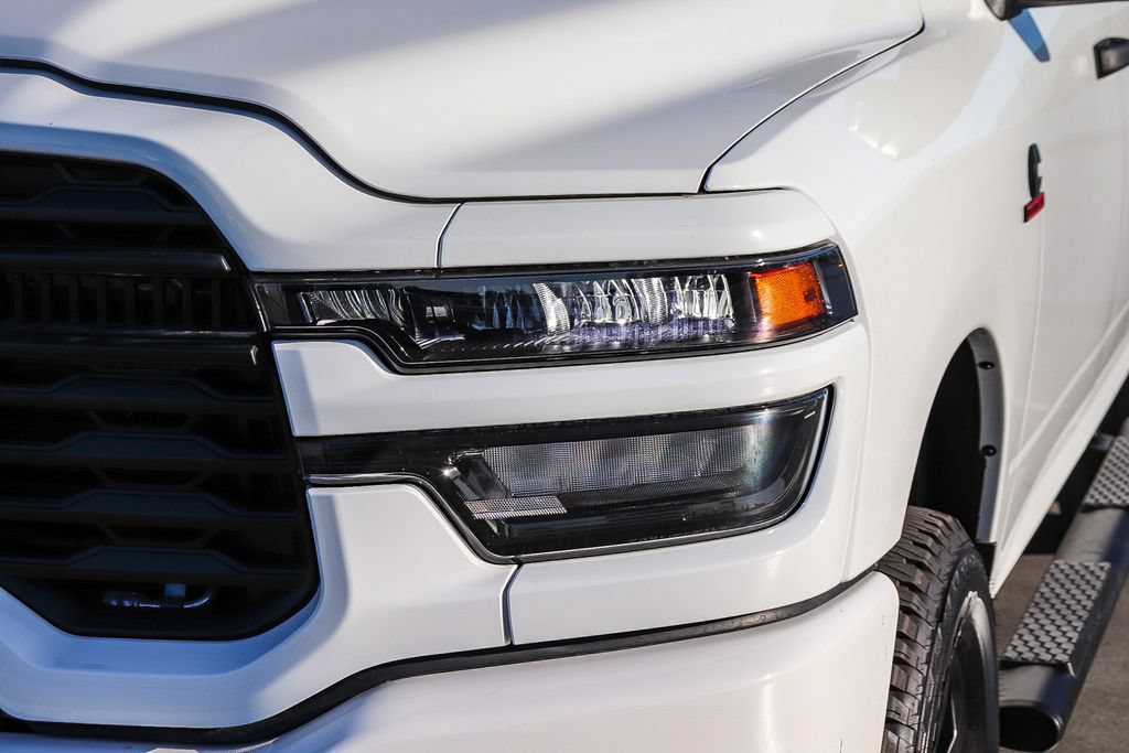 New 2026 RAM 2500 Tradesman AWD/4WD image 5