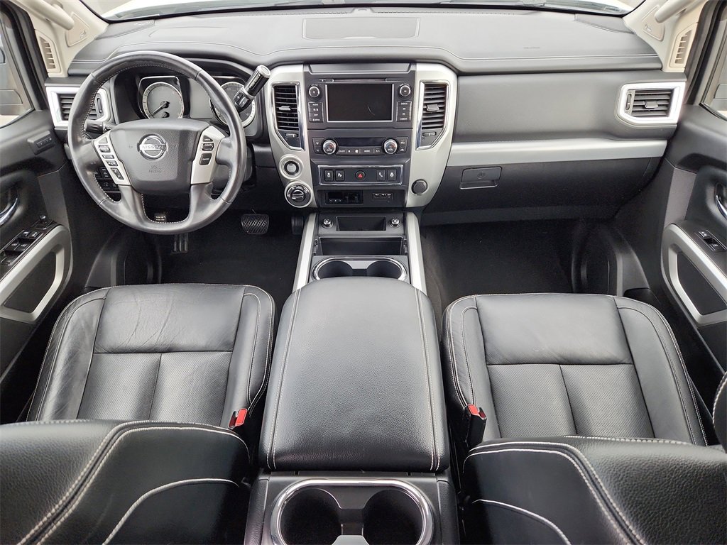 Used 2019 Nissan Titan PRO-4X w/ Pro-4x Convenience Package image 14