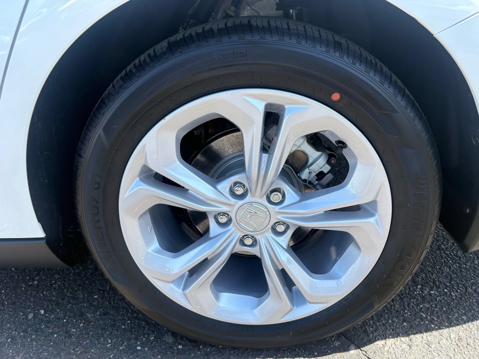 New 2026 Honda Accord LX image 11