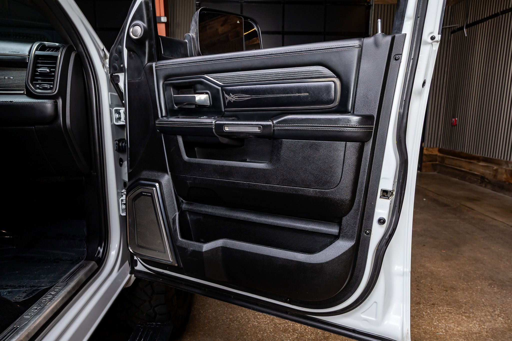 Used 2021 RAM 3500 Limited image 34