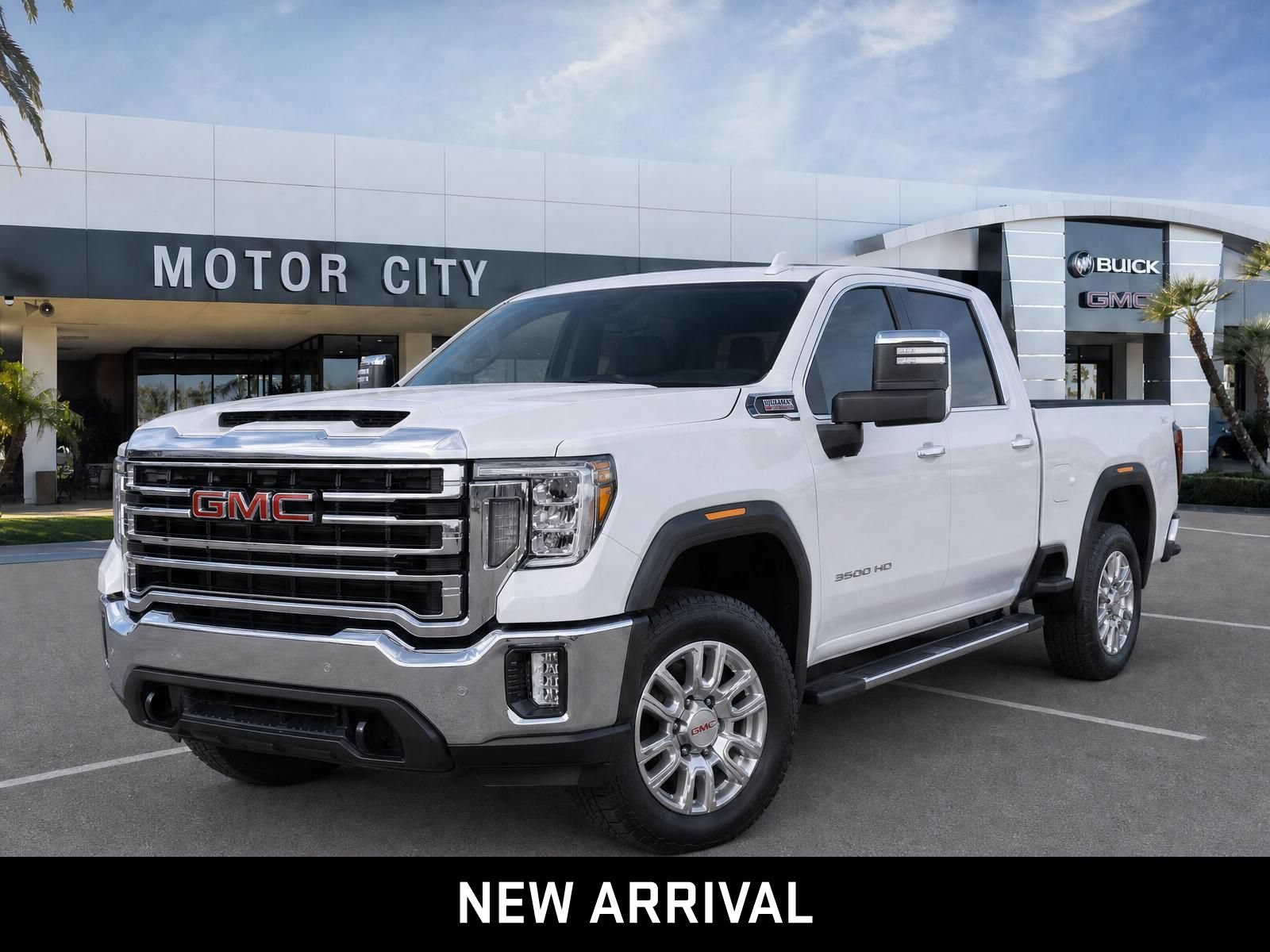 Used 2021 GMC Sierra 2500 SLT w/ SLT Preferred Package AWD/4WD image 1