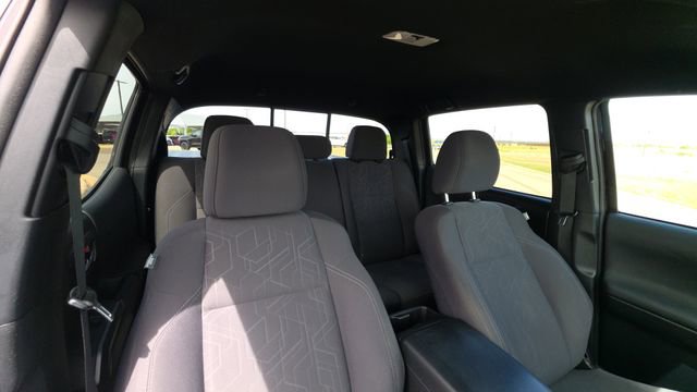 Used 2019 Toyota Tacoma TRD Sport image 31