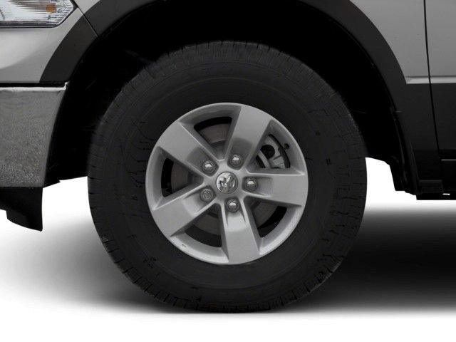 Used 2017 RAM 1500 Classic SLT RWD image 12