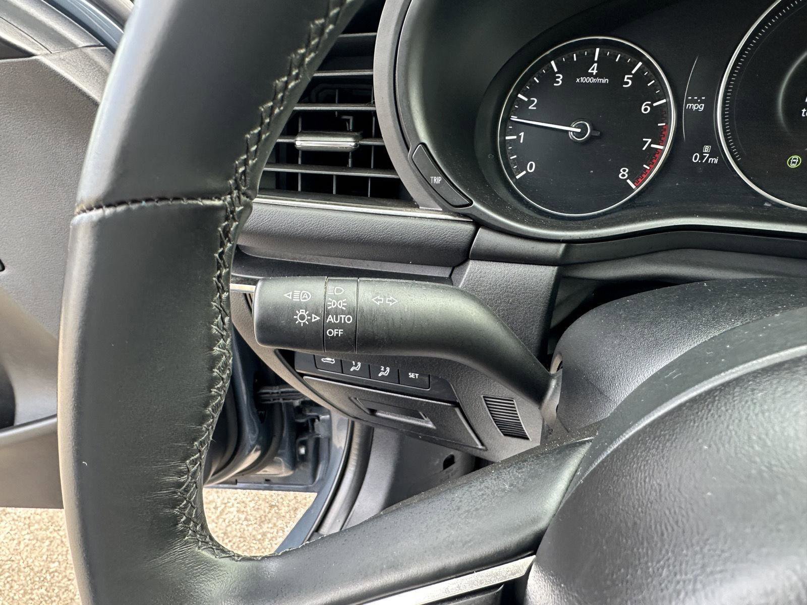 Used 2025 MAZDA MAZDA3 s image 22