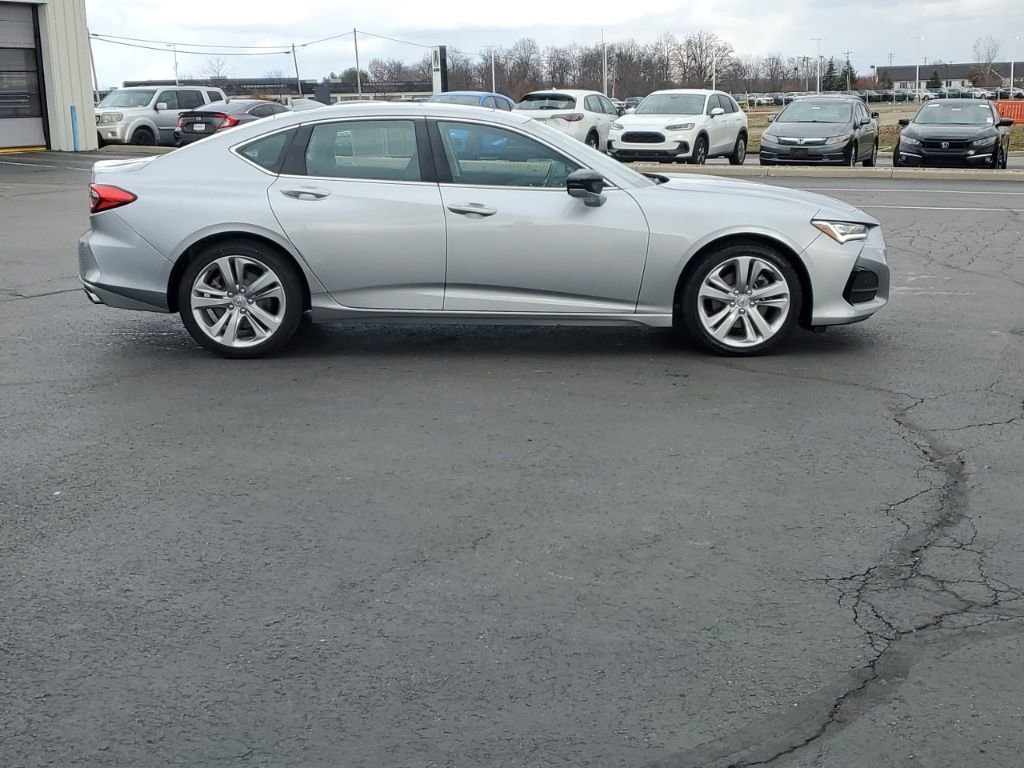Used 2022 Acura TLX w/ Technology Package image 8