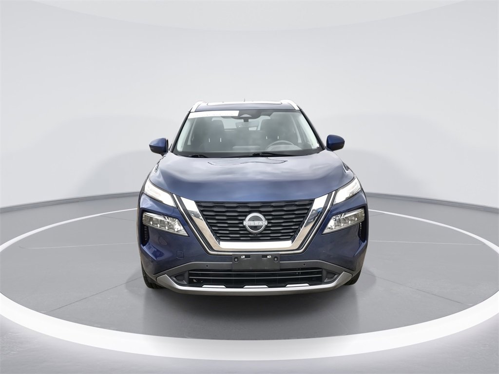 Used 2023 Nissan Rogue SL w/ SL Premium Package image 3