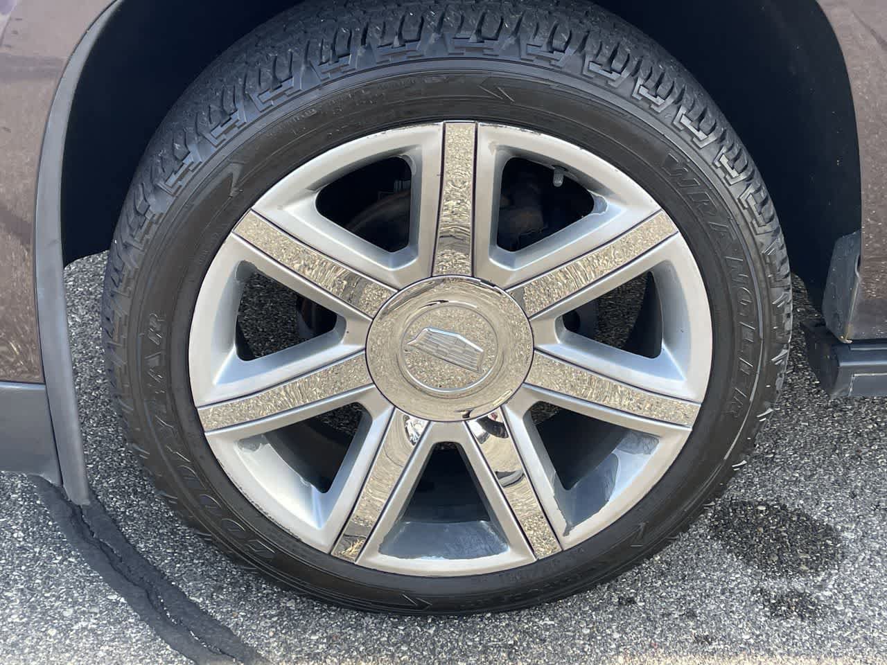 Used 2015 Cadillac Escalade Premium AWD/4WD image 44