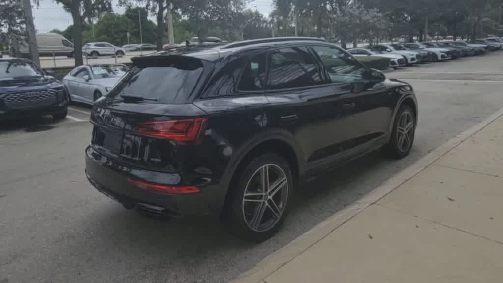 Certified 2024 Audi Q5 e Premium Plus w/ Premium Plus Package AWD/4WD image 8
