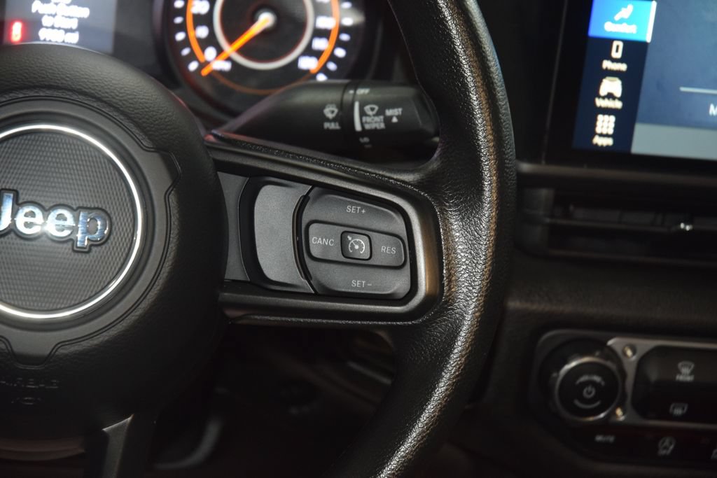 Used 2024 Jeep Gladiator Sport AWD/4WD image 35