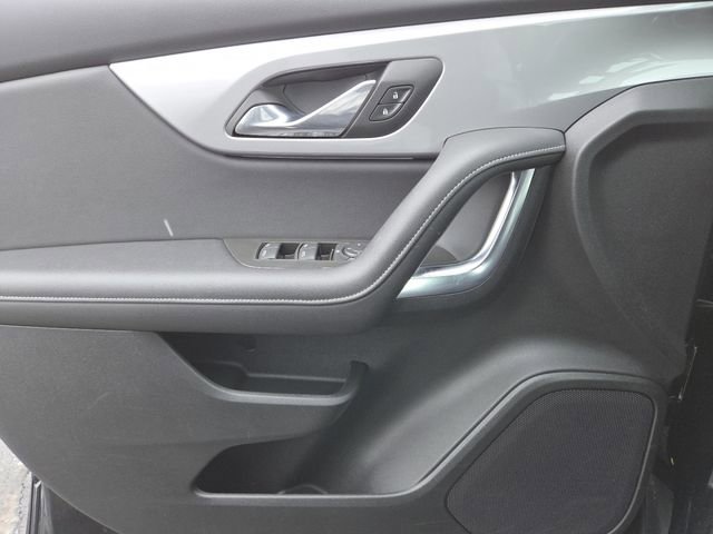 Certified 2025 Chevrolet Blazer LT image 31
