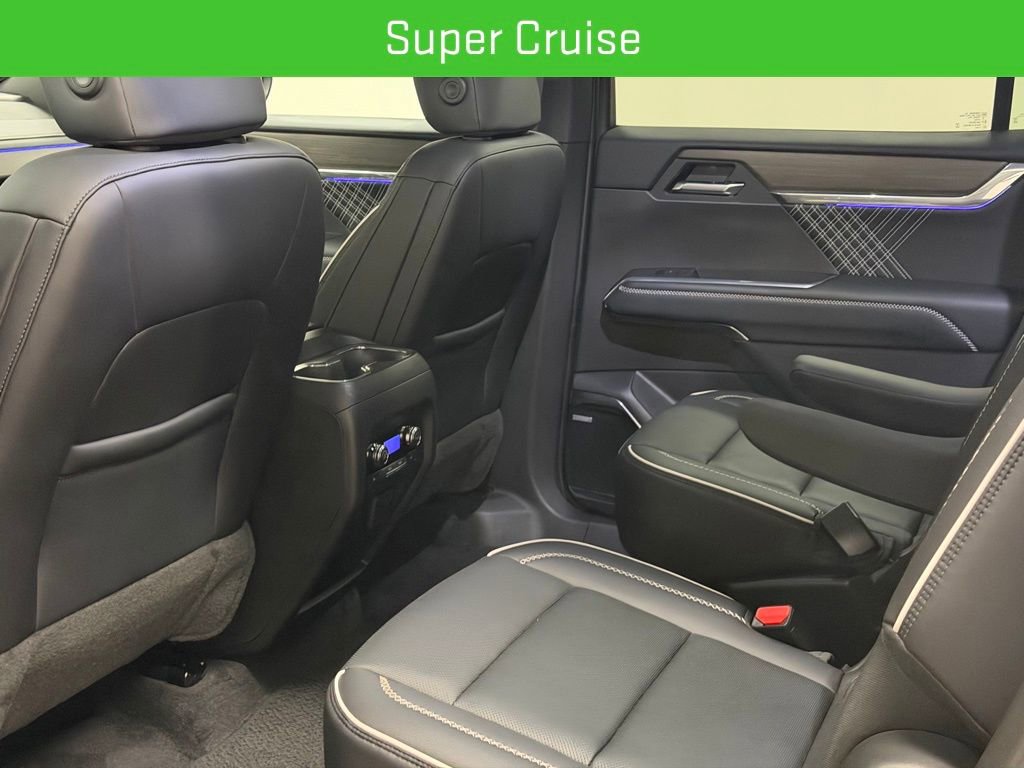 Certified 2025 GMC Acadia Denali w/ Super Cruise Package AWD/4WD image 30