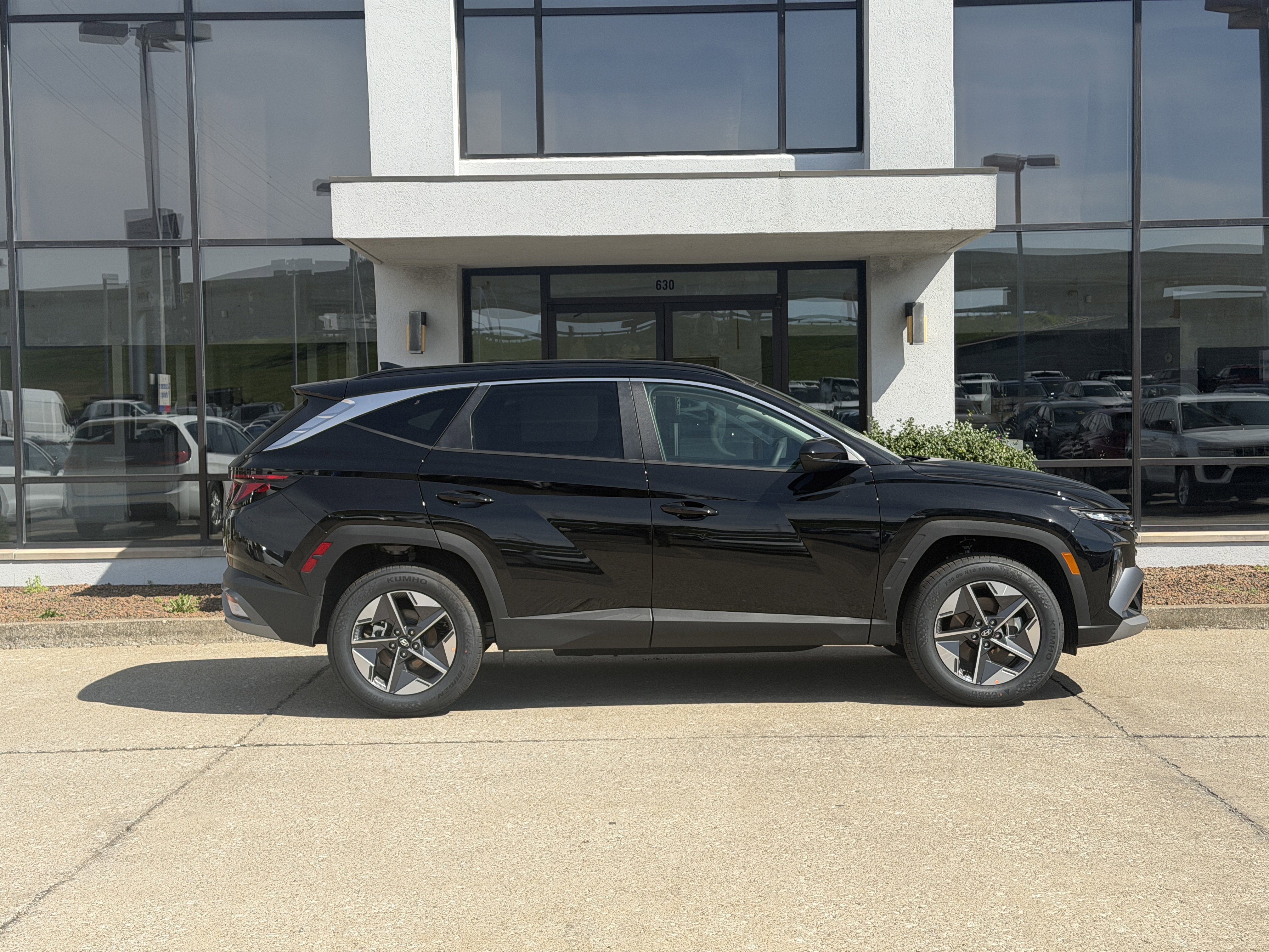 New 2026 Hyundai Tucson SEL image 3