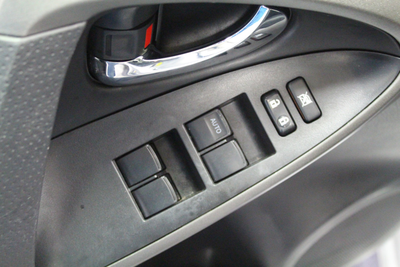 Used 2012 Toyota RAV4 Sport image 16