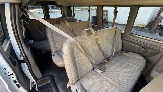 Used 2023 Chevrolet Express 3500 LS image 24
