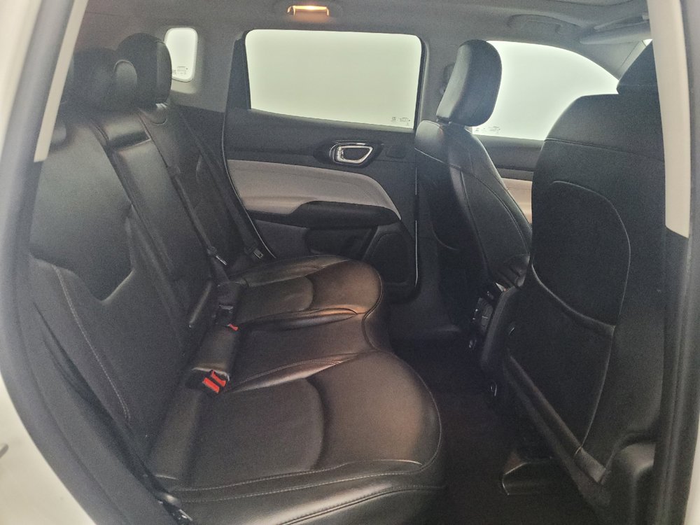 Used 2022 Jeep Compass Limited w/ Sun and Sound Group AWD/4WD image 19