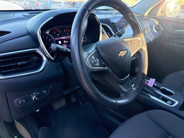 Used 2021 Chevrolet Equinox LT AWD/4WD image 17