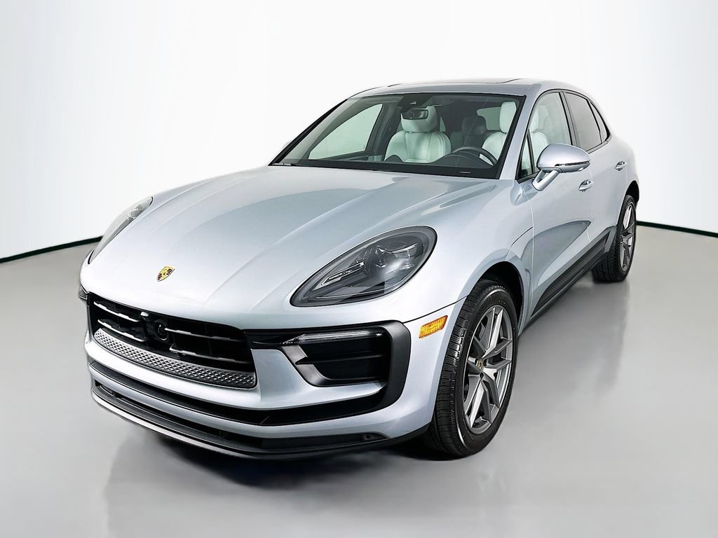 New 2025 Porsche Macan AWD/4WD image 1
