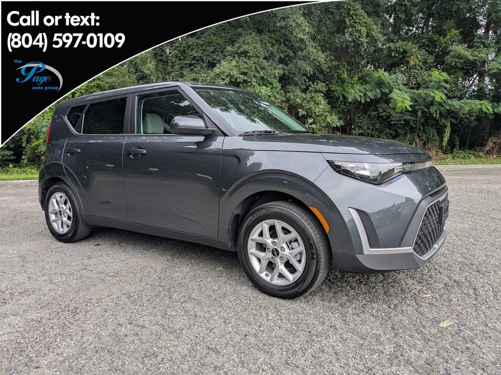 Used 2025 Kia Soul LX w/ LX Technology Package FWD video 1