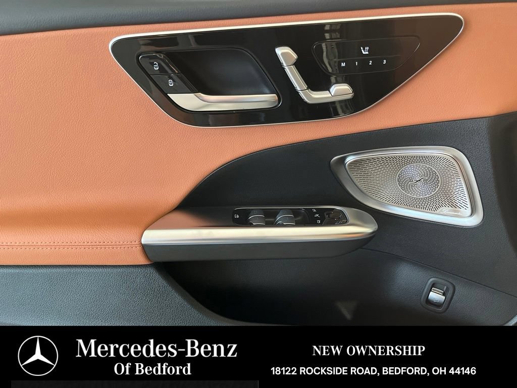Used 2026 Mercedes-Benz C 300 4MATIC Sedan image 11