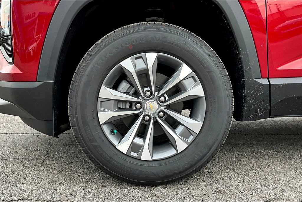 New 2026 Chevrolet Equinox LT image 12