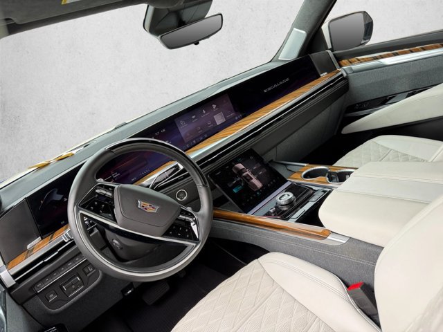 Used 2025 Cadillac Escalade ESV Sport Platinum w/ LPO, Floor Liner Package AWD/4WD image 10