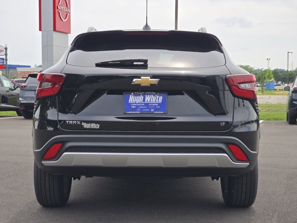 New 2026 Chevrolet Trax LT FWD image 13