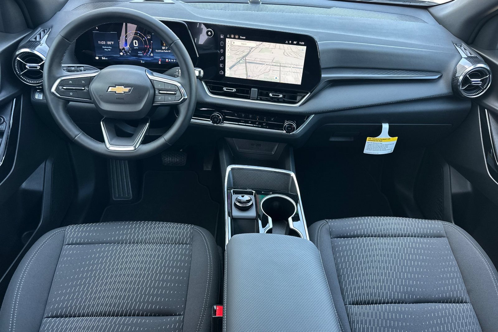 New 2026 Chevrolet Equinox LT w/ Safety and Technology Package FWD image 13