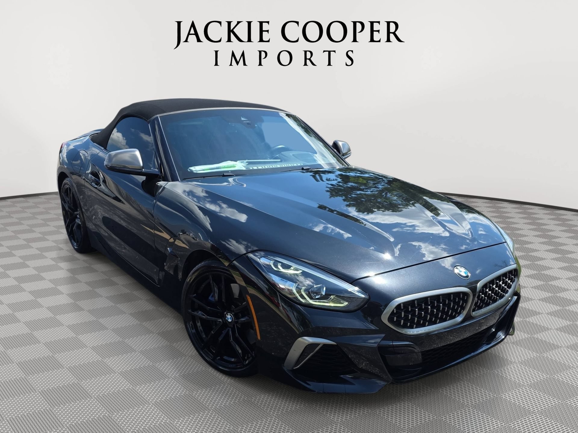 Used 2020 BMW Z4 M40i w/ Premium Package RWD image 3