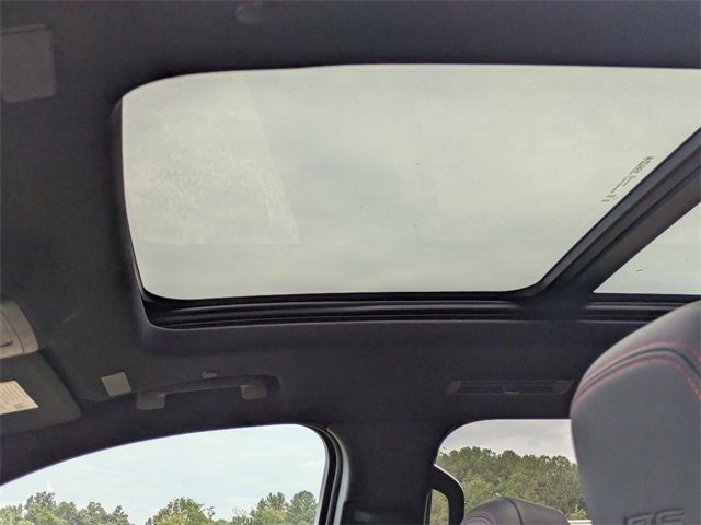 New 2026 Chevrolet Traverse RS image 13