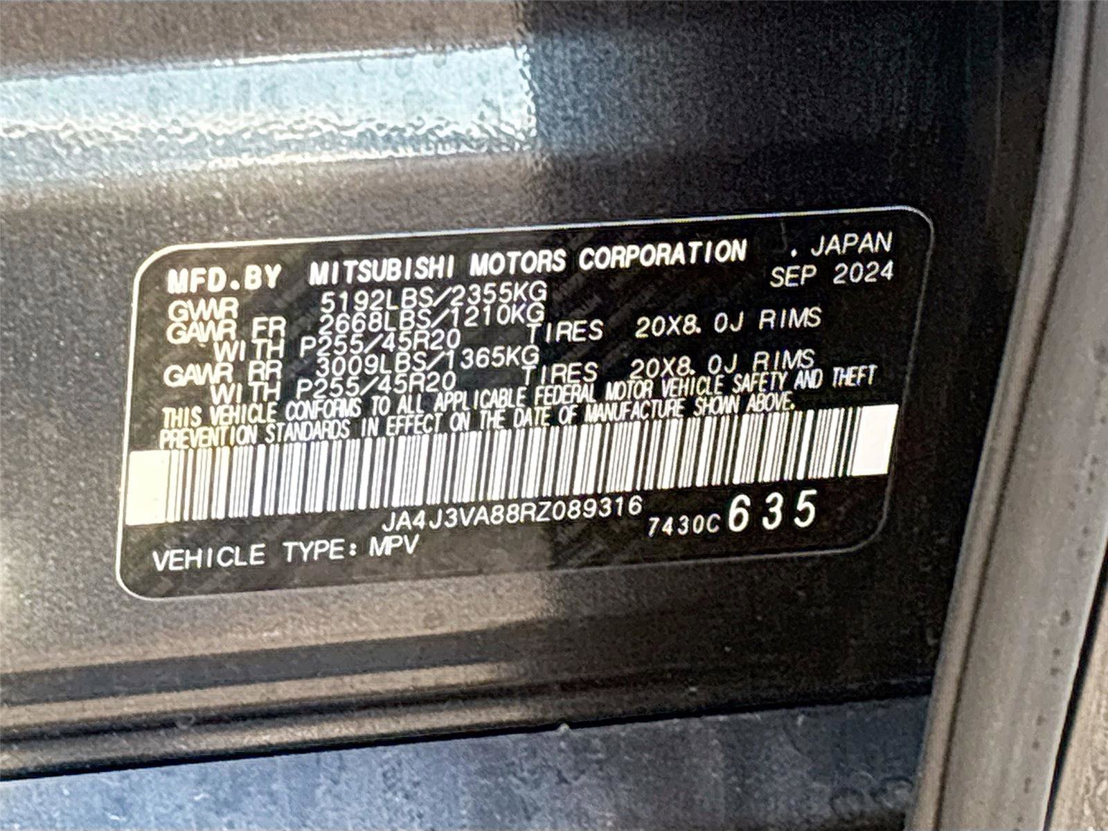 Used 2024 Mitsubishi Outlander SE image 36