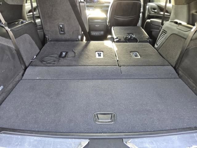 Used 2023 Cadillac Escalade Sport Platinum w/ Heavy-Duty Trailer Package AWD/4WD image 10