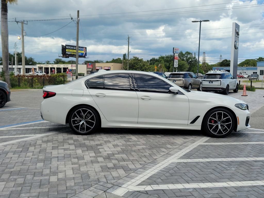 Used 2023 BMW 530i w/ M Sport Package RWD image 6