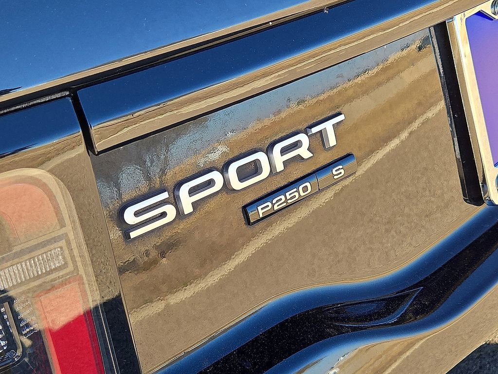 Used 2020 Land Rover Discovery Sport S image 30