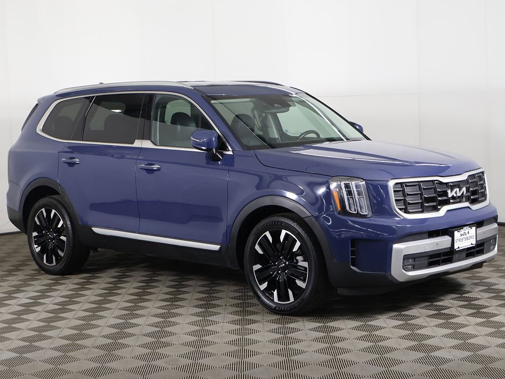 Used 2023 Kia Telluride SX AWD/4WD image 2
