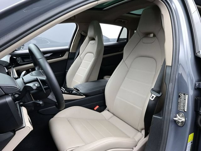 Certified 2025 Porsche Panamera 4 AWD/4WD image 5