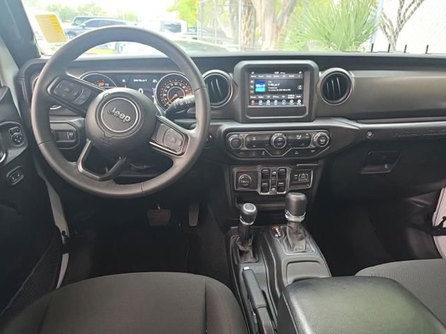 Used 2023 Jeep Wrangler Unlimited Sport AWD/4WD image 8