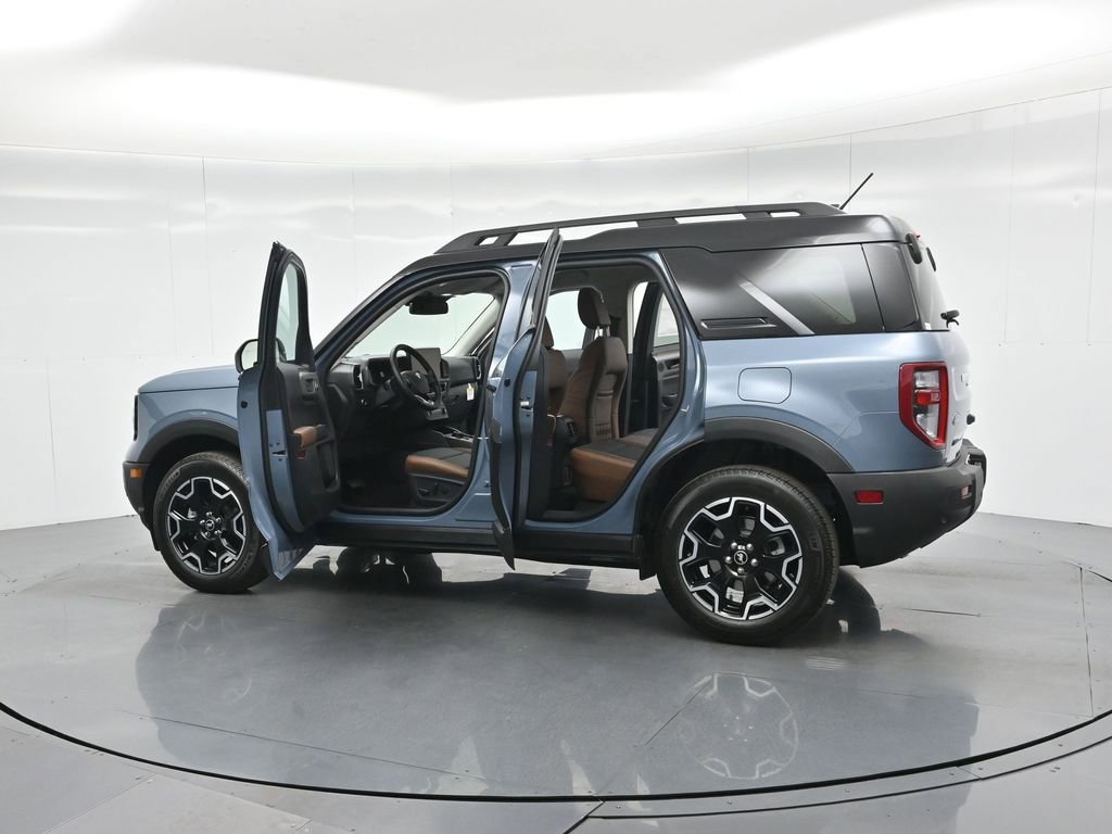 New 2025 Ford Bronco Sport Outer Banks w/ Outer Banks Tech Package+ image 31